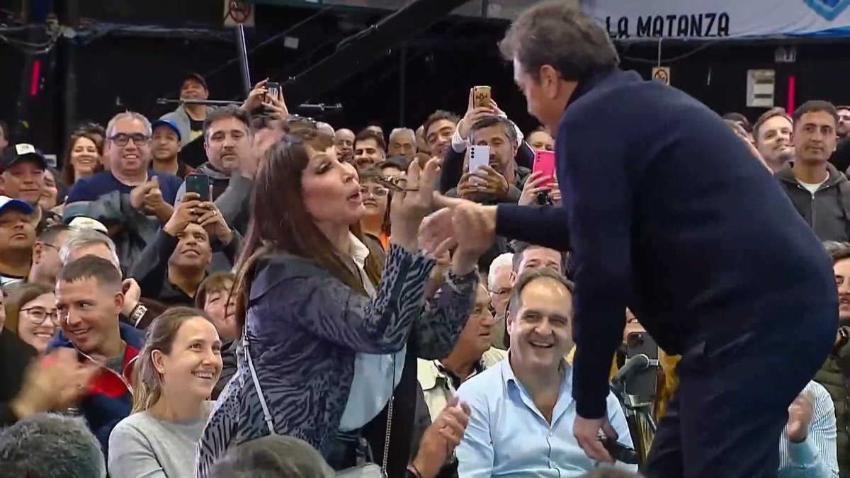 "Mami Mo": Por este momento durante un acto de Sergio Massa
