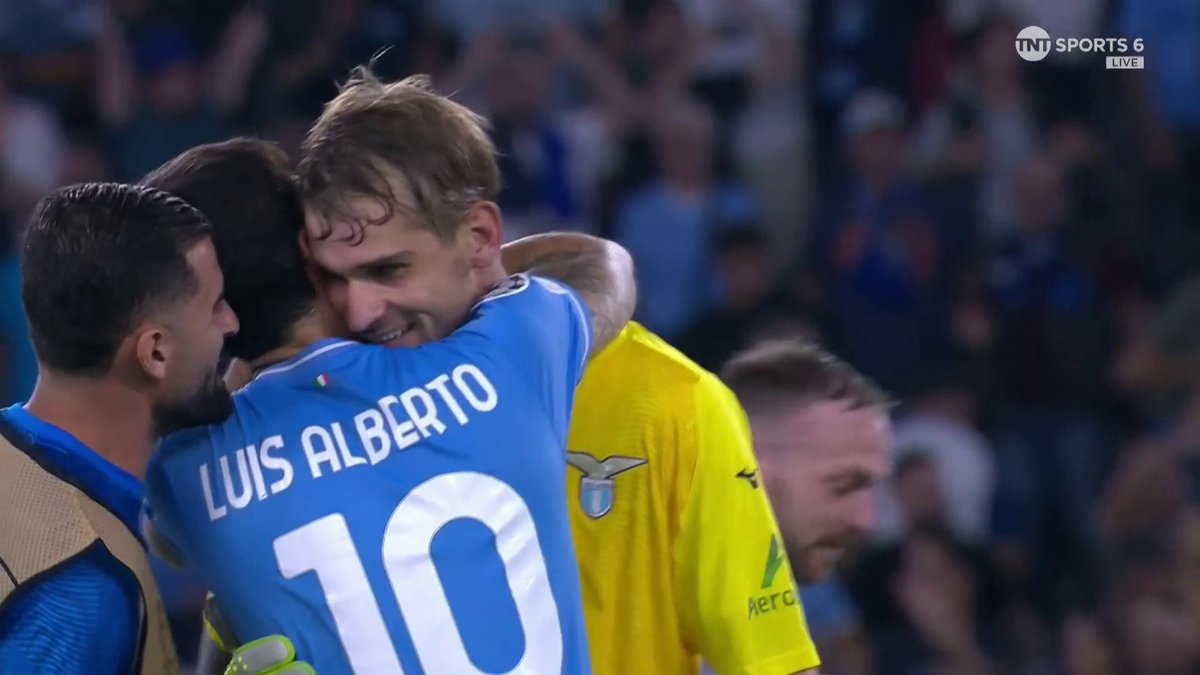 LAZIO KEEPER IVAN PROVEDEL SCORES IN THE 95TH MINUTE!!! 🤯 THE LAST TOUCH OF THE GAME! WHAT THE #UCL IS ALL ABOUT 👏