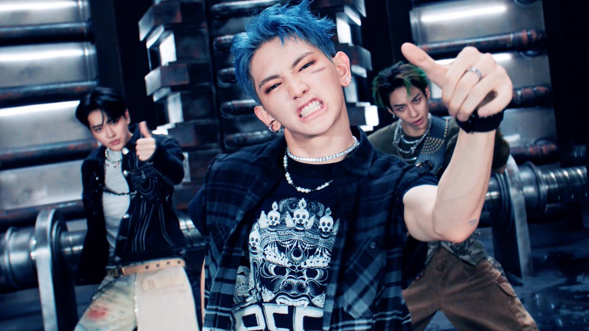 TEMPEST 1ST SINGLE ALBUM <폭풍 속으로> Vroom Vroom M/V ▶ #TEMPEST #템페스트 #폭풍속으로 #VroomVroom