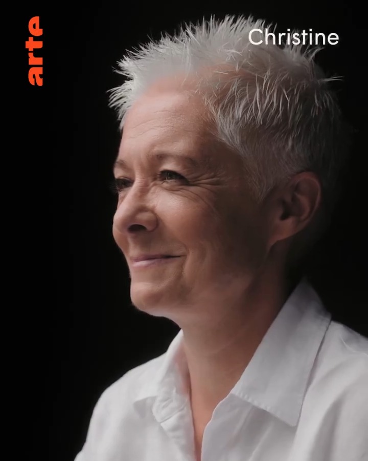 Par amour, Christine et sa femme se sont fait cadeau d’un « au revoir ». #Fragments