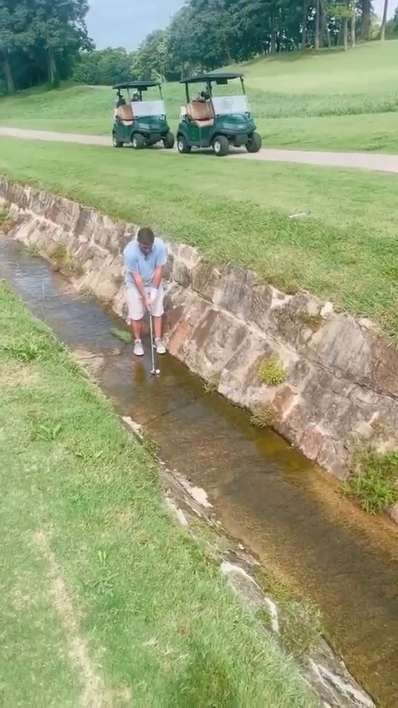 We may have a new shot of the year. 😳 (📹: TikTok/ birdieisthewordie1)
