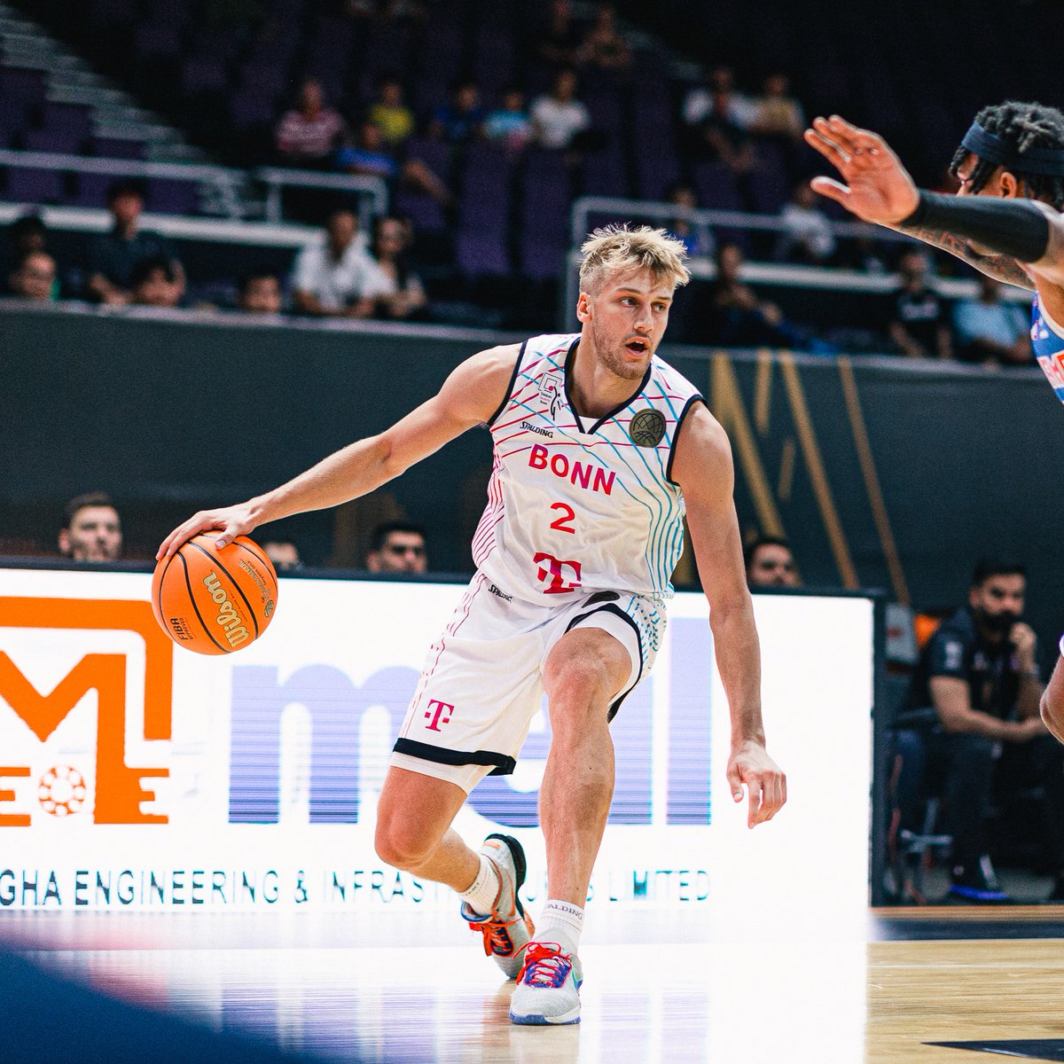 🗣 Siri, show me a perfect pro debut: Sam Griesel, 23yo, 24min, 28PTS, 10REB, +43! Telekom Baskets Bonn found a new fan favorite, for sure 😮‍💨 #IntercontinentalCup