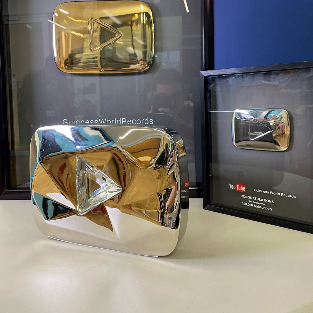 This is all thanks to our amazing record holders 🥰️ 10 million subscribers on YouTube 🤯