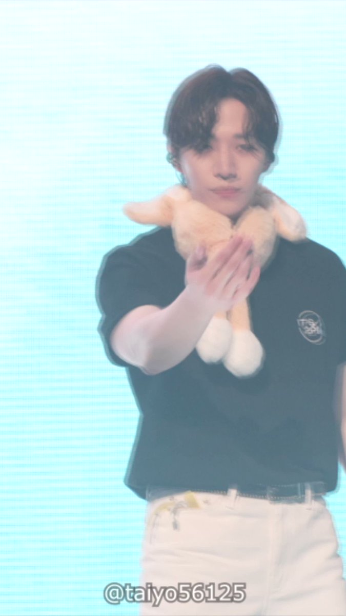 아기여우🦊 변신😆 URL → #준호 #JUNHO #이준호 #LEEJUNHO