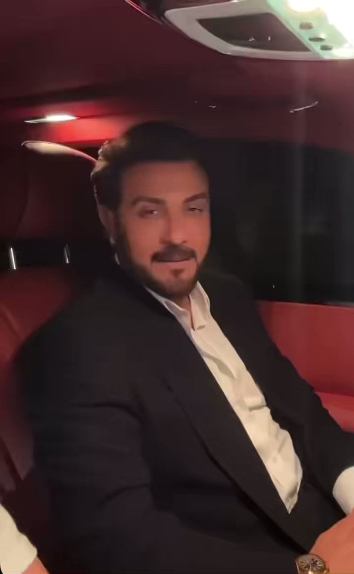 ماجد المهندس يستمع لماجد المهندس ❤️