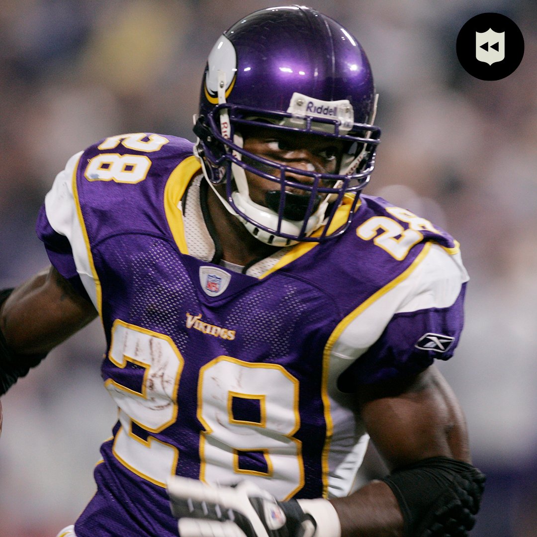296 😳 Adrian Peterson broke the NFL single-game rushing record against the Chargers as a rookie in 2007. 📺: #LACvsMIN FOX Sports: NFL