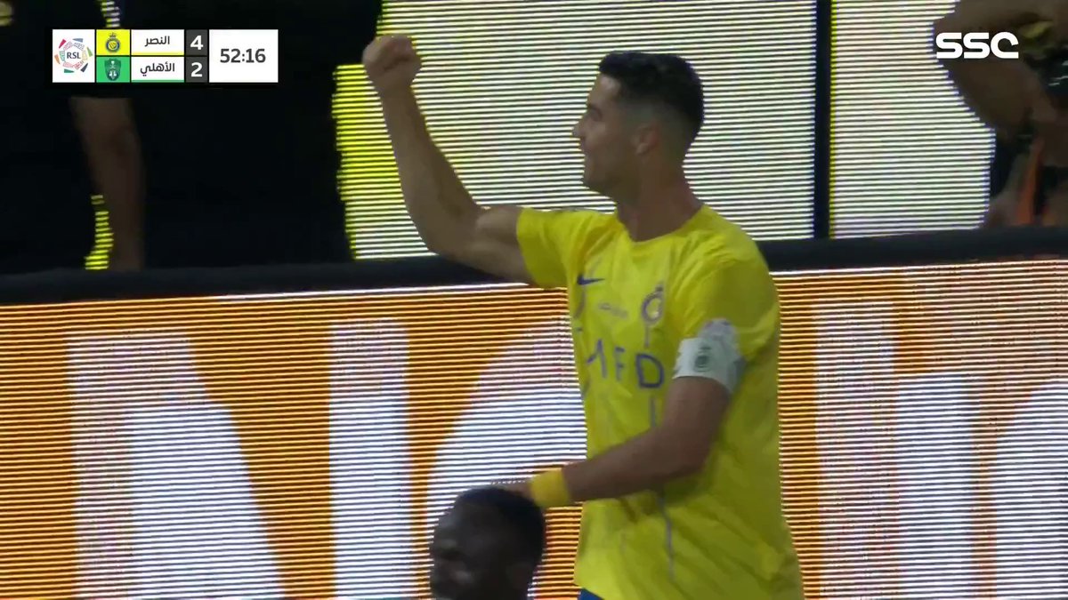 هدف كريستيانو رونالدو الرابع بصوت مدحت شلبي🎤 😂 #النصر_الأهلي