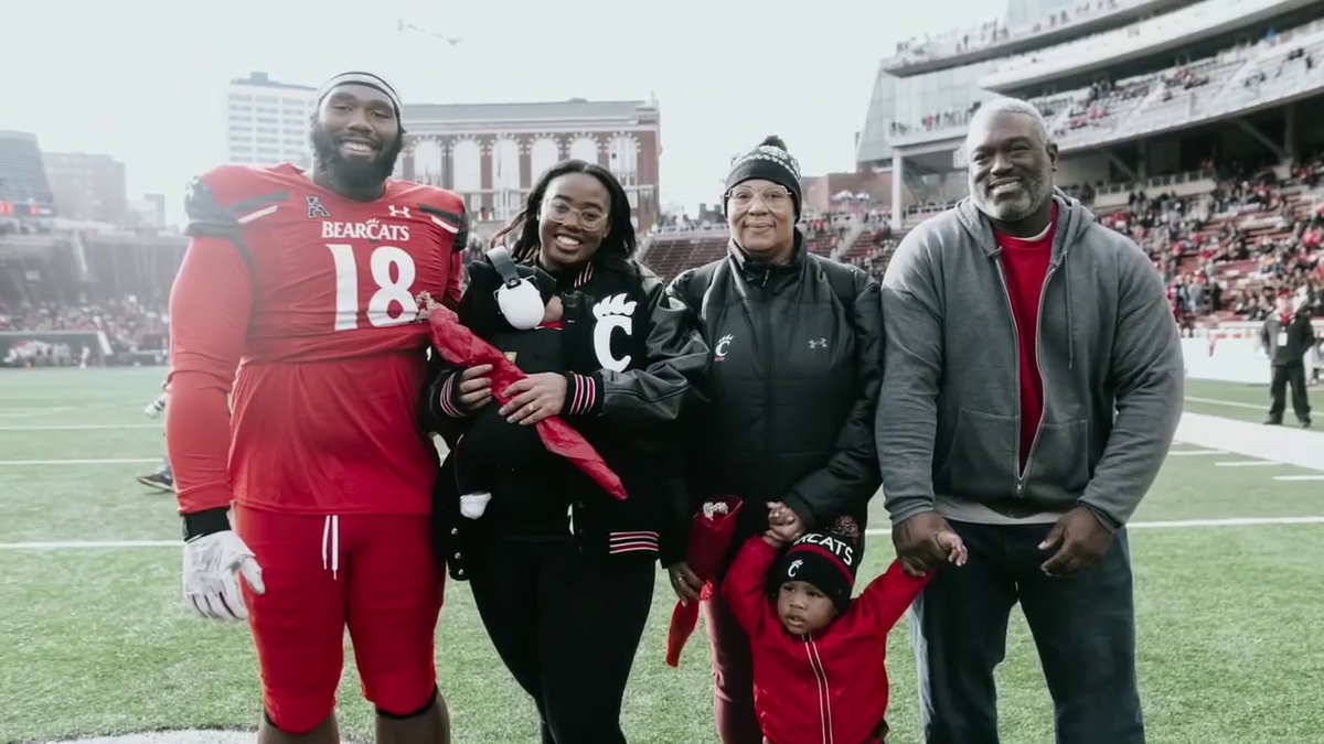 A dad, a musician, a college football player and so much more 👏 Tom Rinaldi speaks with Cincinnati Football's Jowon M. Briggs about how he does it all 🙌