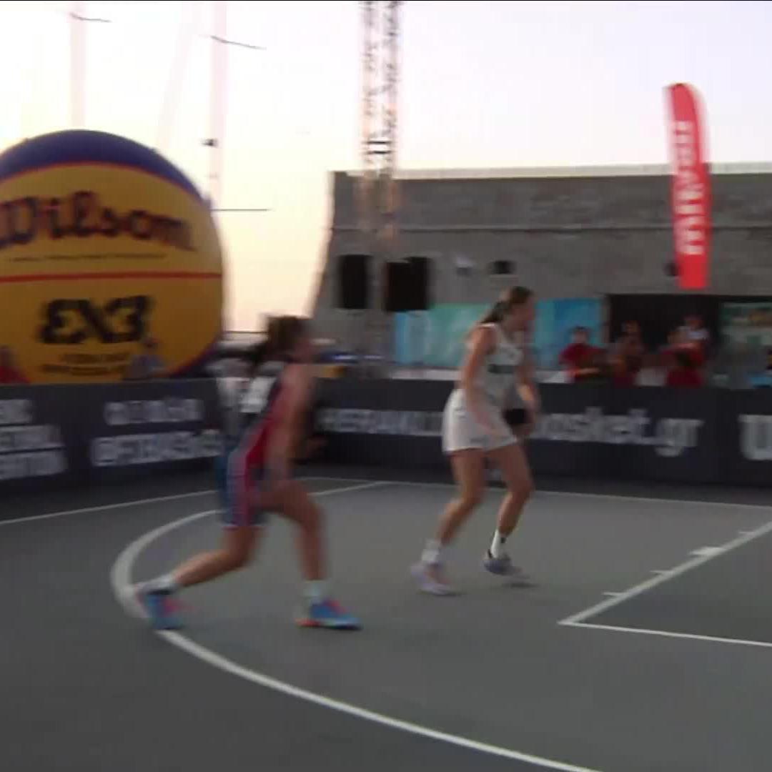 Threading the needle for the and-1 😮‍💨🇬🇧 #3x3U17