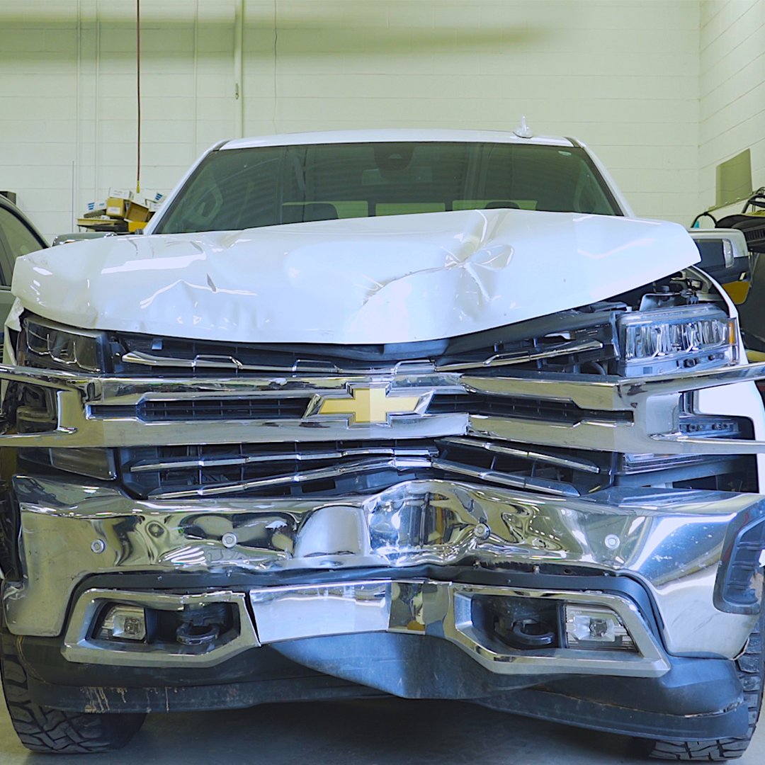 How wrecked cars are repaired