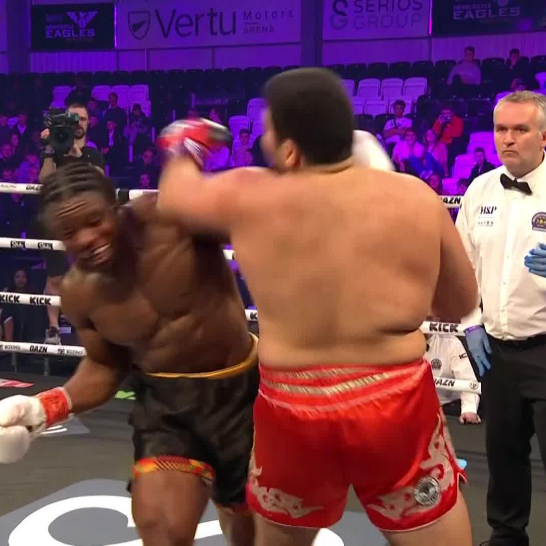 WHAT A DISPLAY BY A.K 😤 #XSeries009 | @misfitsboxing