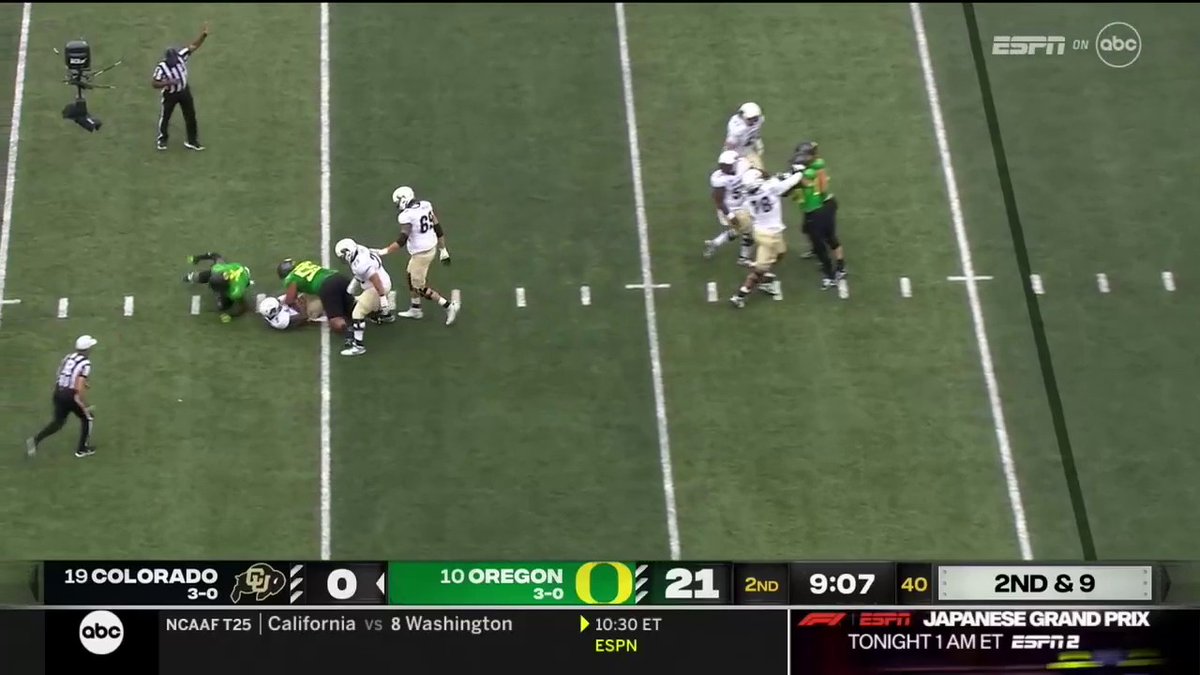 Second game in a row with a sack for Jordan Burch 💪 Defense has allowed 13 total yards with 8:16 left in the first half. #GoDucks