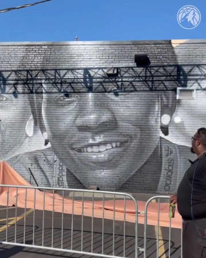 Anthony Edwards mural in Atlanta. 🔥 (via Minnesota Timberwolves)