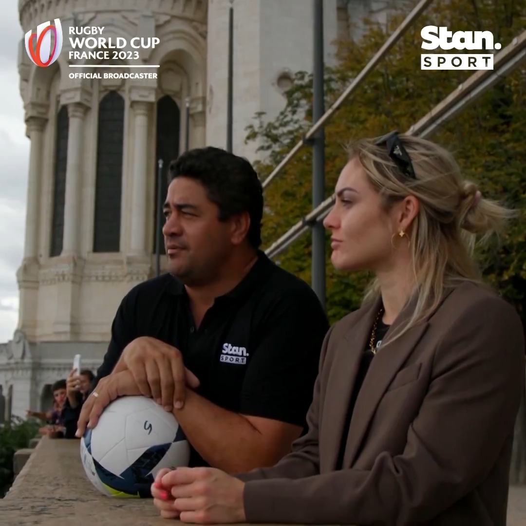 Lyon local, CommBank Matildas star and all-round Legend Ellie Carpenter takes Morgan Turinui on a tour of the town ahead of the Wallabies clash v Wales at her home stadium 🏟️ #StanSportAU #RWC2023 #Wallabies #Matildas #WALvAUS