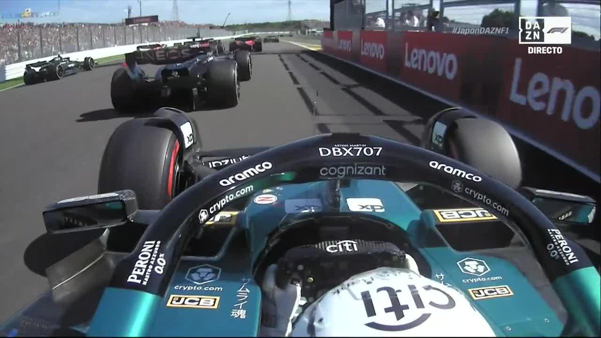 ¡DISFRUTEN! 😍🍿🙌 Fernando Alonso haciendo magia en la salida de Suzuka ✨ #JaponDAZNF1 🇯🇵