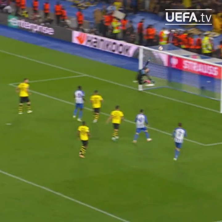 🧤 Stankovic denies Brighton 🤯 AEK F.C. || #UEL