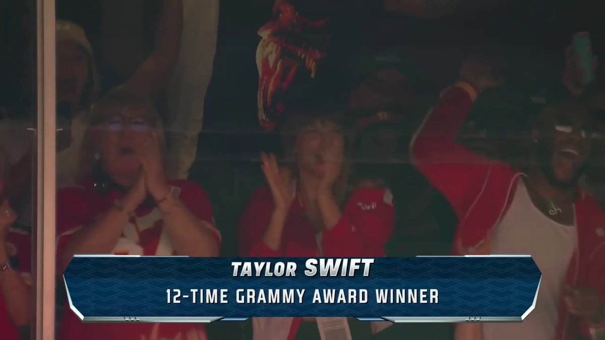 Taylor Swift is HERE for the Chiefs game 👀