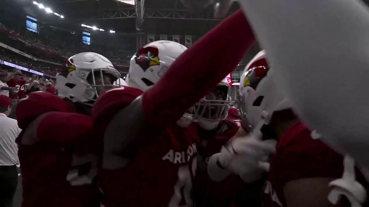 Former Eagle Kyzir White with the interception on Dak Prescott. Cardinals may actually win this game!