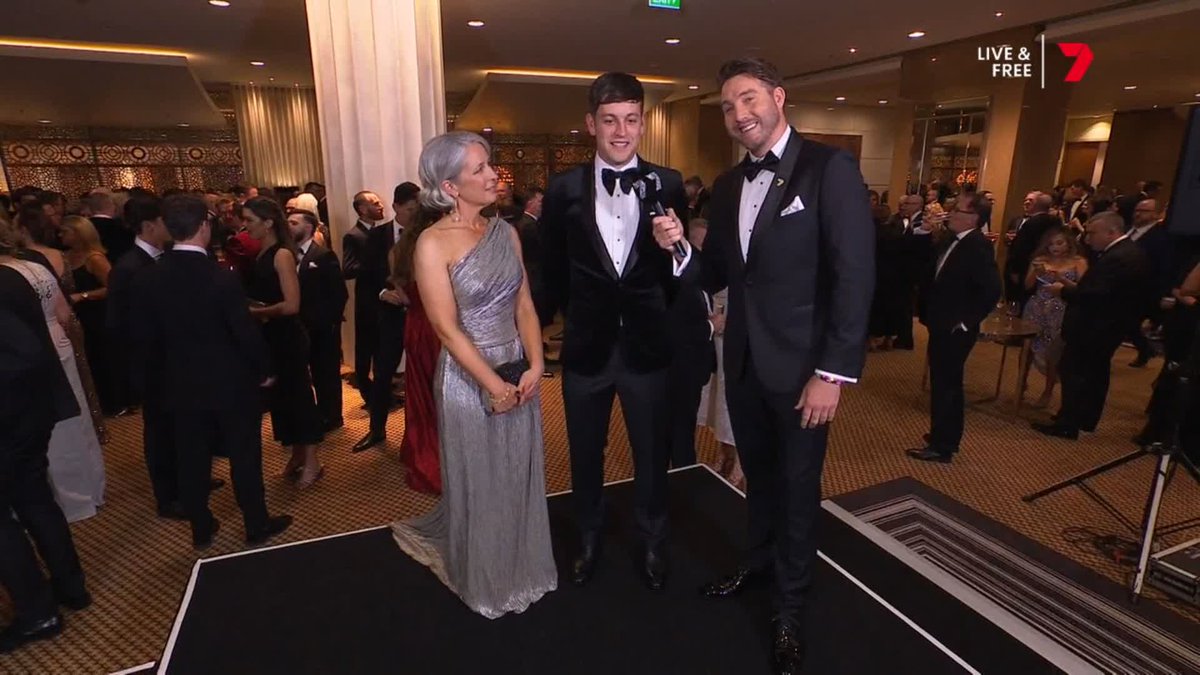 Zak Butters has brought his Mum with him tonight 😊 #Brownlow