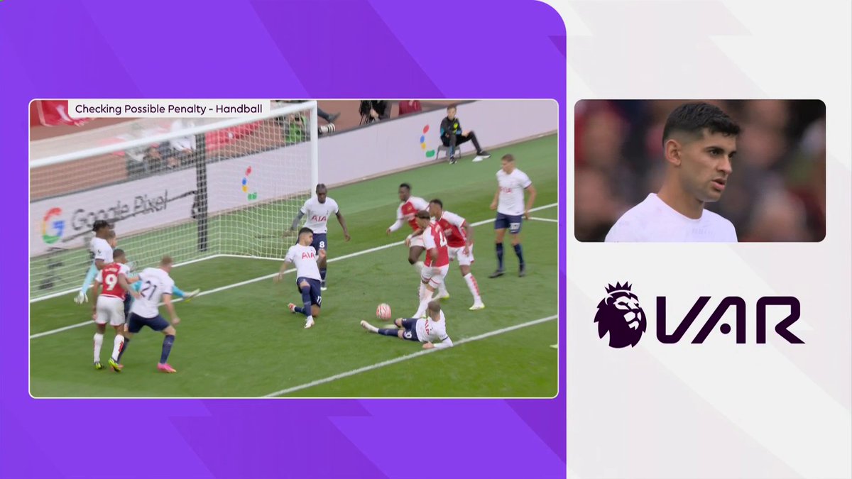 Predictably, here’s Dermot Gallagher saying the Romero decision in NLD was correct, but dodging the question completely after saying a similar incident wasn’t a penalty in the United game a few weeks ago 🤷🏻♂️