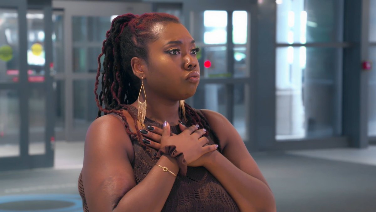 A new season of love is less than 2 weeks away! Mark your calendars for the season premiere of #90DayFiance Sunday, October 8 at 8/7c.