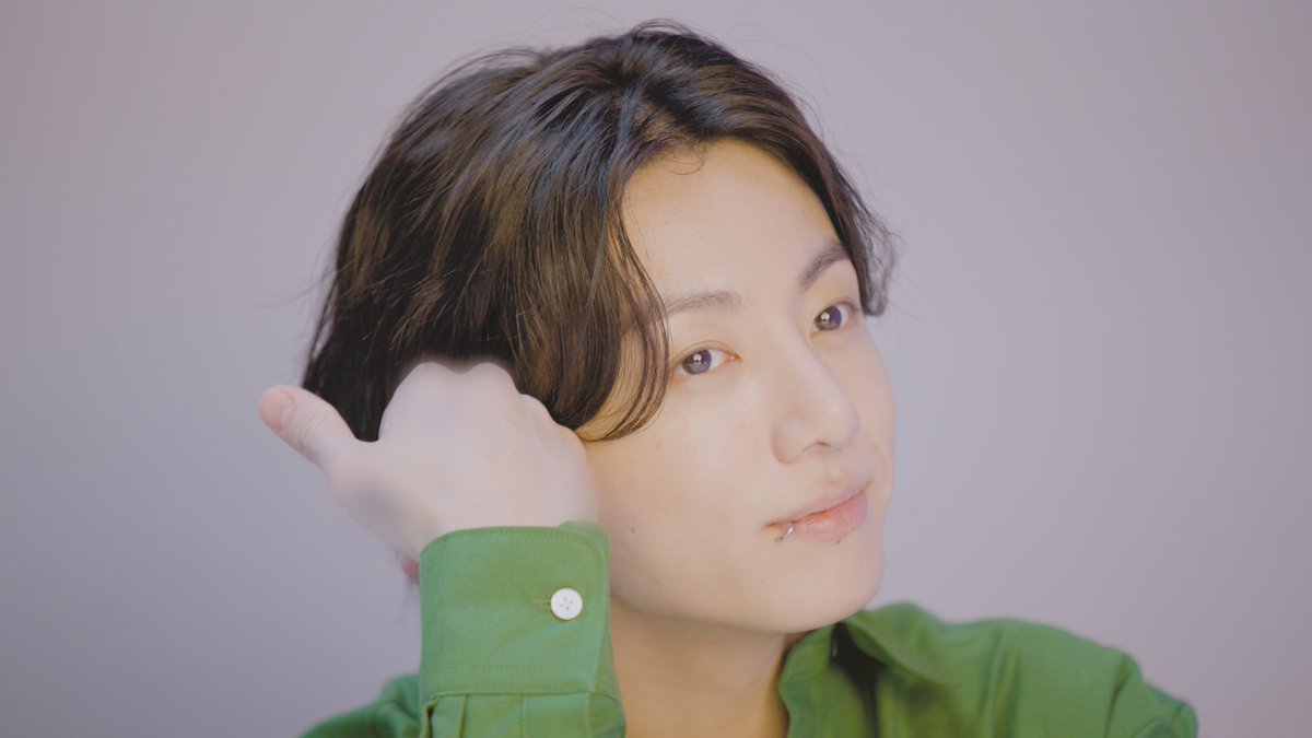 ／ #XYLITOL × #BTS #フーセンガム 🎈 📅2023.10.03新発売 カウントダウン企画🌟 ＼ スチール撮影📸 Behind映像🎥公開🌈 初日は #JungKook さん🥰 ちょっとお茶目な表情もお見逃しなく👀 #キシリトール #大切な歯のために 🦷 #smile2smile #BTS_XYLITOL