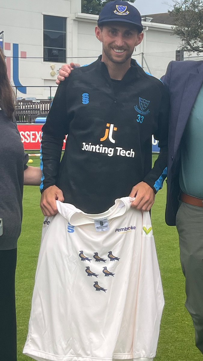 1️⃣5️⃣7️⃣ - Fynn Hudson-Prentice Ahead of today's match, Fynn Hudson-Prentice was presented with his County Cap by James Kirtley. 🧢 Congratulations, Fynn. 🌟 #GOSBTS