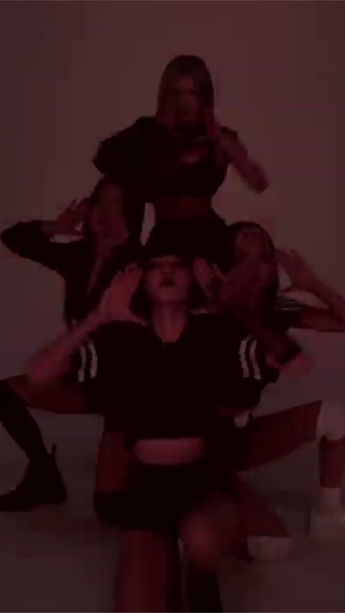 #BLACKPINK 'How You Like That' DANCE PERFORMANCE VIDEO HITS 1.5 BILLION VIEWS YouTube BLINKs worldwide, thank you so much! 'How You Like That' DANCE PERFORMANCE VIDEO 🎥 #BLACKPINK #블랙핑크 #HOWYOULIKETHAT #DANCEPERFORMANCE #안무영상 #1_5BILLION #YOUTUBE #YG