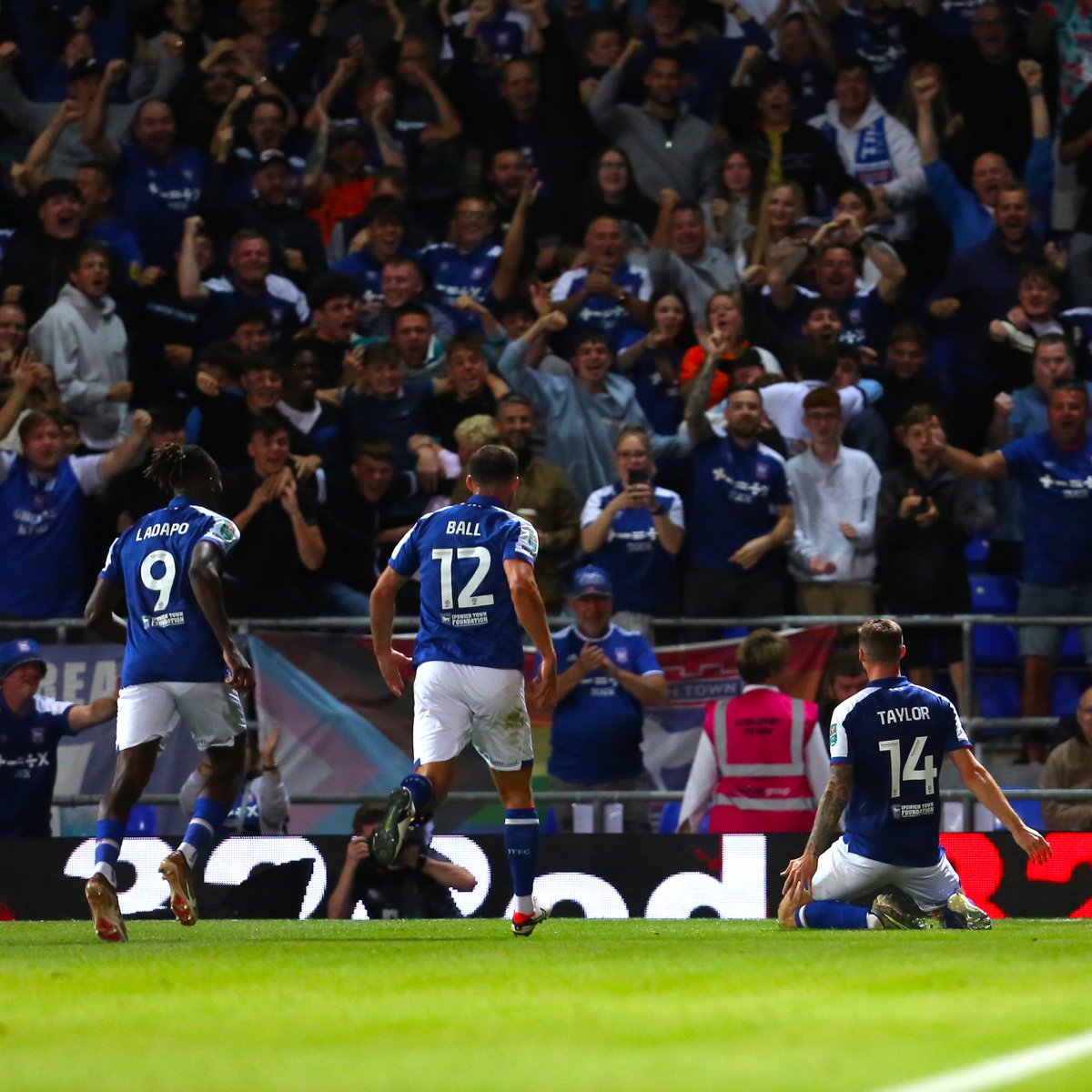 A strike worthy of winning any game. 🤯 #itfc