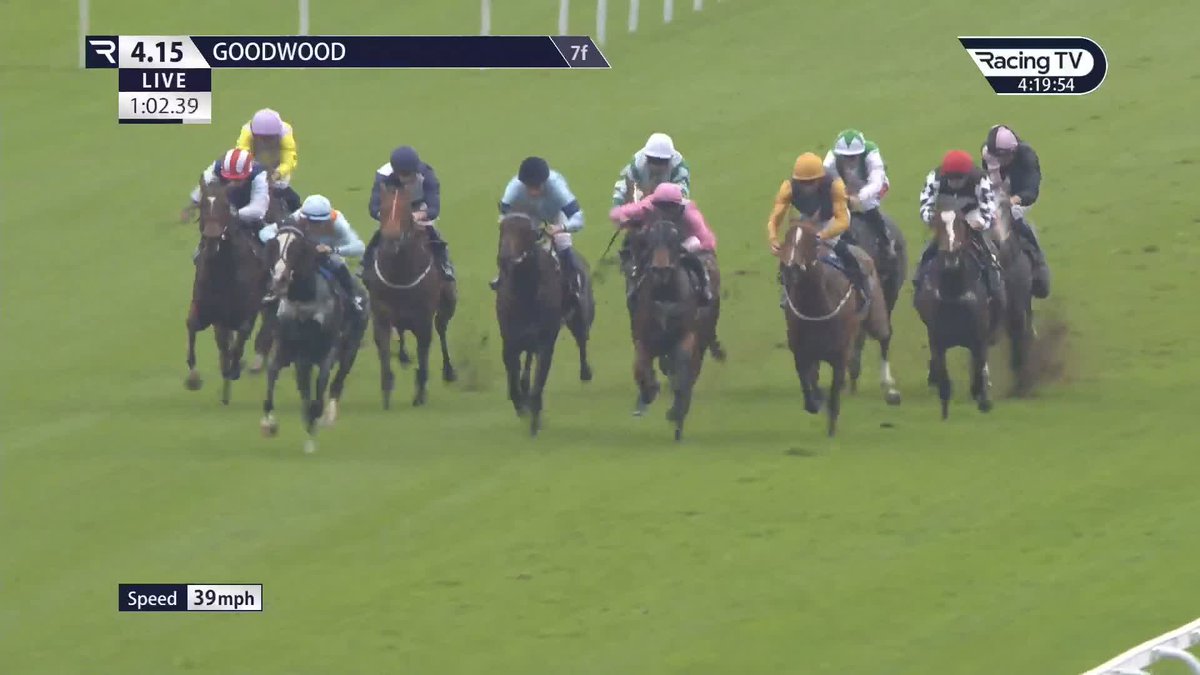 💪 Gutsy effort - Chic Colombine captures the British EBF £100,000 2YO Fillies' Series Final under William Buick for George Boughey Racing and Highclere at Goodwood Racecourse 🏆