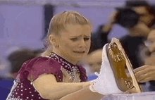 #XRP #XRPCommunity Congressman Andy Barr to Gary Gensler "If the US Capital Markets are a gold medalist, then you are the Tanya Harding of Regulations." 🤣🤣🤣 👇