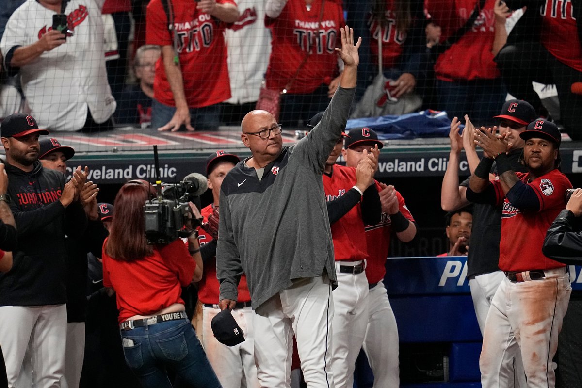 This one's for you, Tito ❤️💙 The Cleveland Guardians take the last game of the season at Progressive Field as Terry Francona is sent off with a standing ovation 👏 #ForTheLand | #ThankYouTito