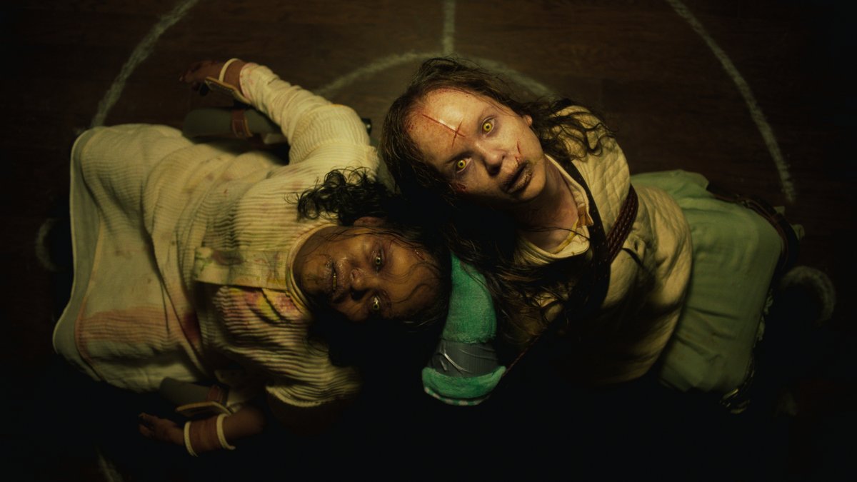 El Cuerpo y la Sangre. #ElExorcista: Creyente ¡Ya en cines!