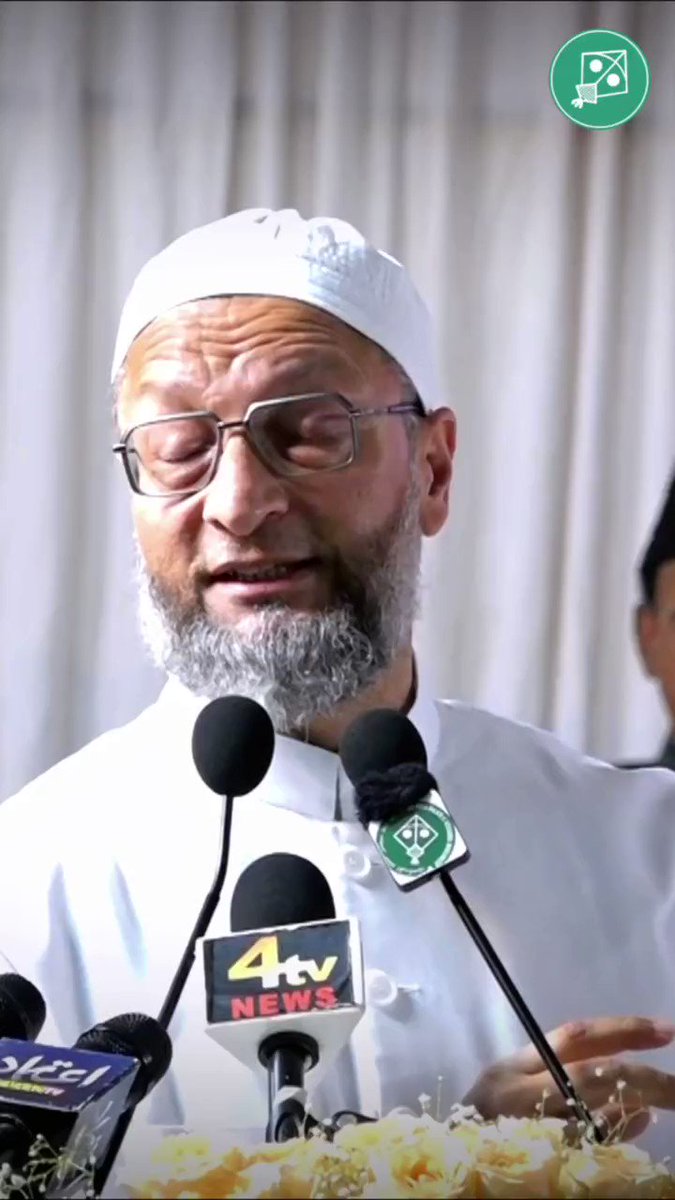 Sahaba-e-Kiram ne Allah ke Rasoolﷺ ke ishq mein badi badi qurbani pesh ki. - Barrister Asaduddin Owaisi Sahab