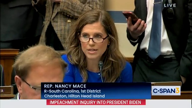 🔥 🔥 🔥 Hunter texted his CCP-linked business associate: “My uncle will be here with his BROTHER.” It doesn’t take a genius to figure out that Hunter is referring to Joe Biden. Rep. Nancy Mace connects the dots from Hunter’s China deal to Joe Biden.