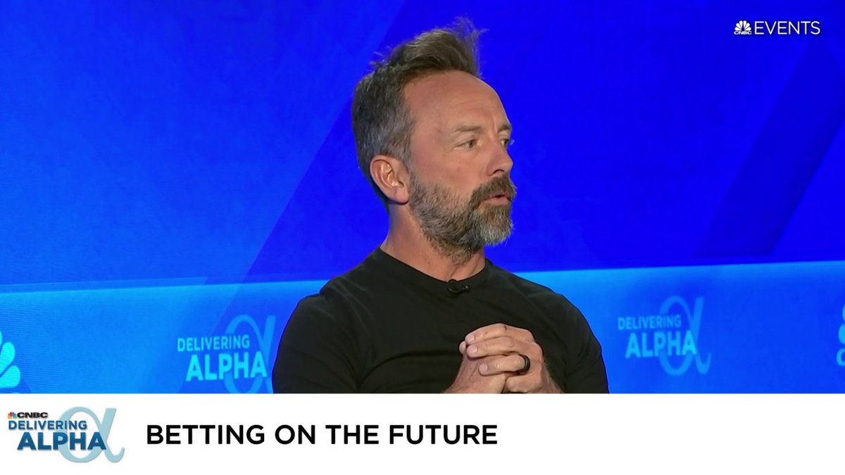 Altimeter's Brad Gerstner at #DeliveringAlpha: Google has been a "monopoly, a tax collector" on everything on the internet for 20 years. "They are the verb that collects the tax ... So, what is the verb in the age of AI? Do you Bard? Or do you ChatGPT?"
