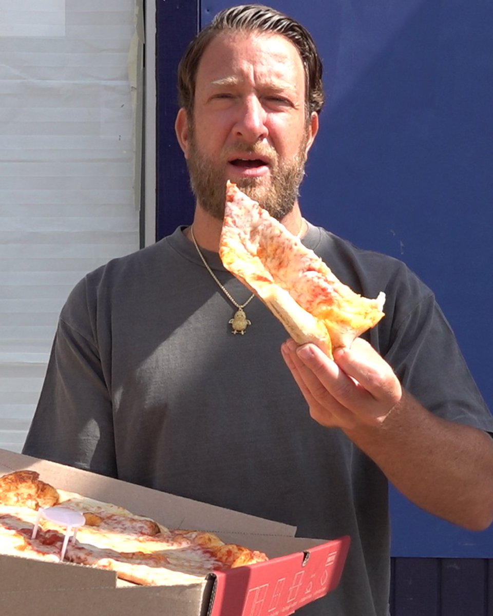 Barstool Pizza Review - Dimo's Pizza Wrigley (Chicago, IL)