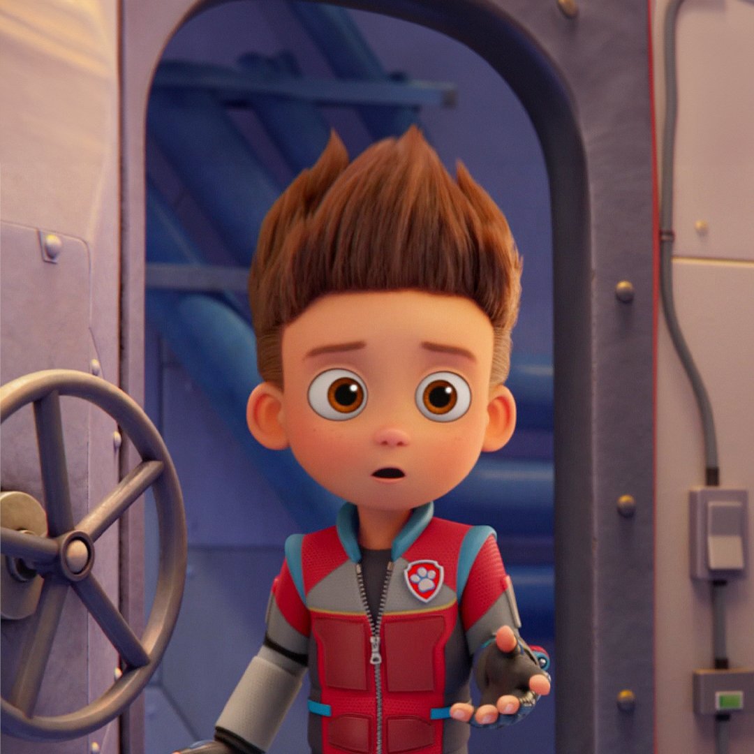 ¡Los cachorros de #PawPatrol La Súper Película llegaron al rescate! 🐾 Mira la súper sorpresa que se llevaron los pequeños cinéfilos con la patrulla canina. 😍