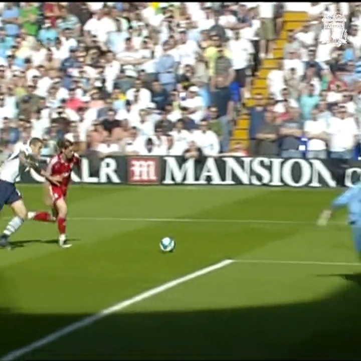El Niño netting his 24th #PL goal during the 2007/08 season at White Hart Lane 🔥 #TOTLIV