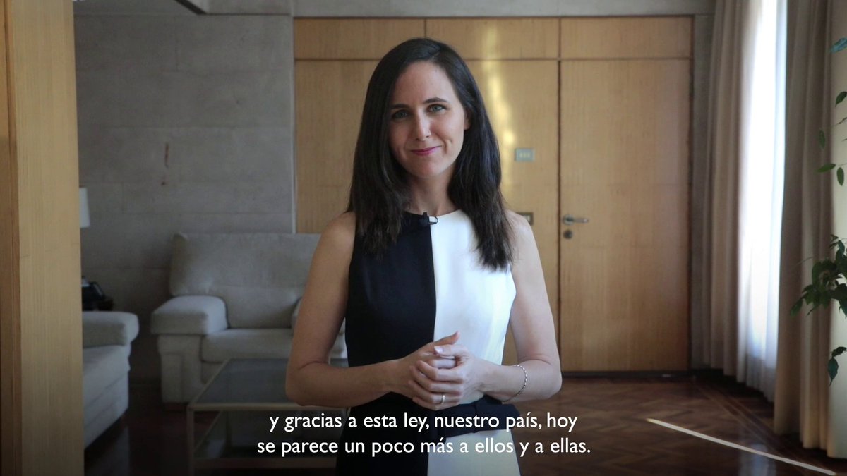 Hoy entra en vigor la Ley de Derechos de los Animales. Queda mucho por hacer, pero nuestro país da hoy un enorme paso en la protección de los derechos de los animales 🐶 #PorFinLeyAnimal