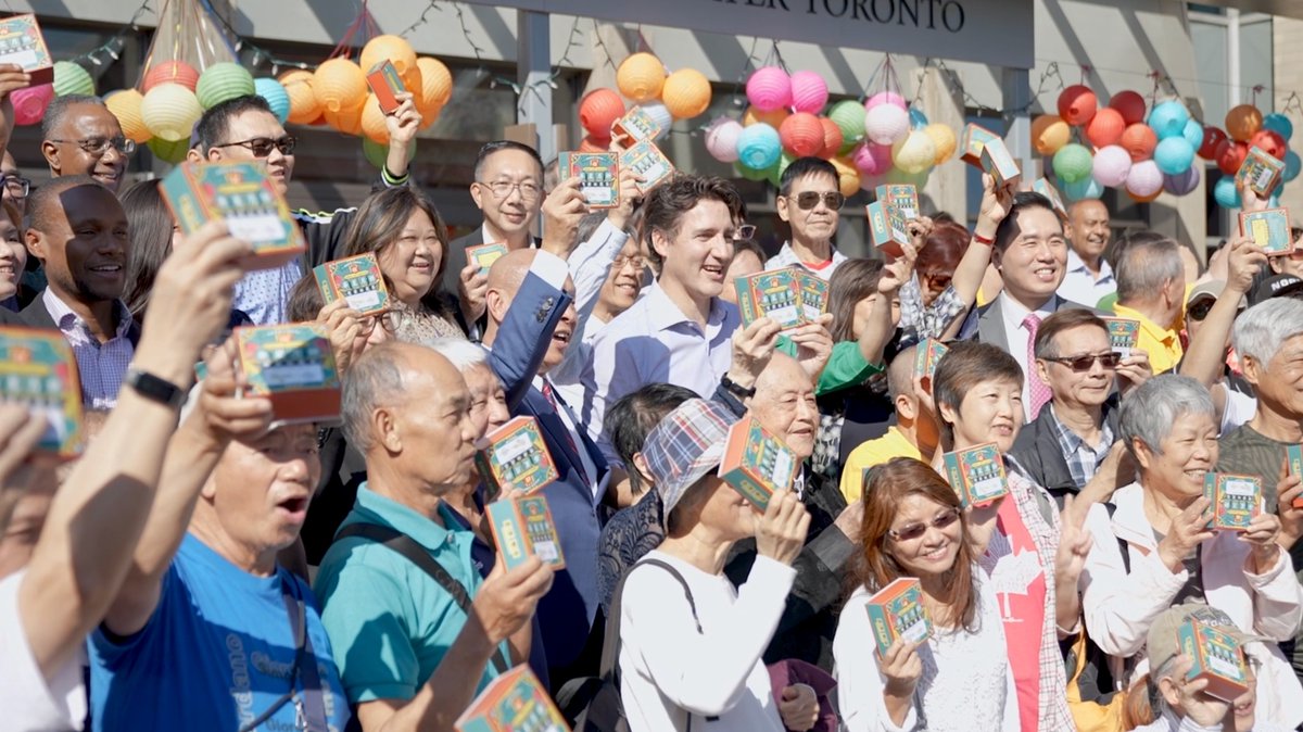 Couldn’t have asked for a better place to celebrate Mid-Autumn Festival than the Chinese Cultural Centre of Greater Toronto. Thanks to those who were there for the warm welcome – hope you enjoy the mooncakes!