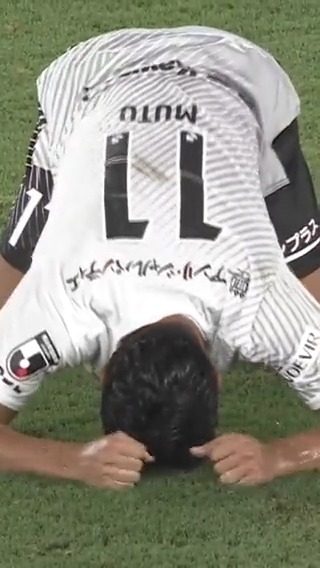 天王山を制す！ ファイナルホイッスルの瞬間。 見逃し配信は DAZN Japan 📺 登録は▶ #visselkobe #ヴィッセル神戸 #横浜FM神戸