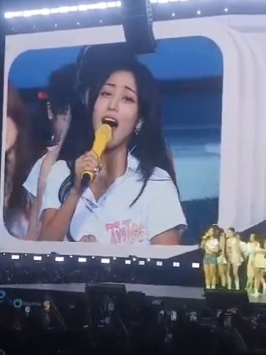 JIHYO GOT ANOTHER CHANCE TO DO HER FEEL SPECIAL ACAPELLA, THE MEMBERS ANNOYING HER 😭😭
