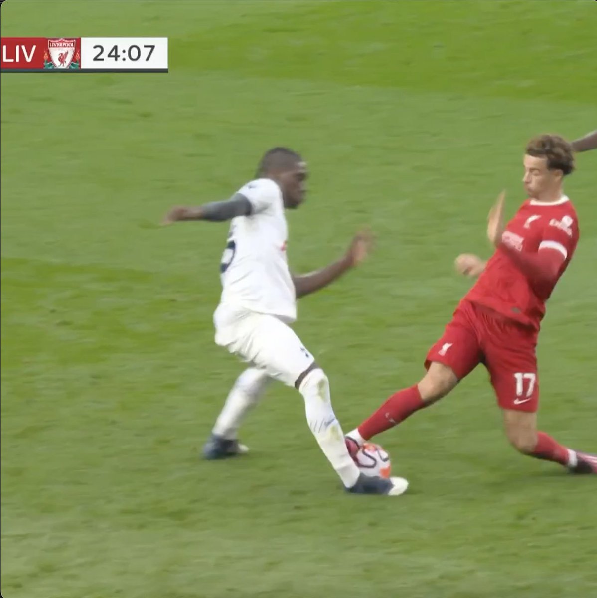 Should This Curtis Jones Foul Have Been A Red? 🟥