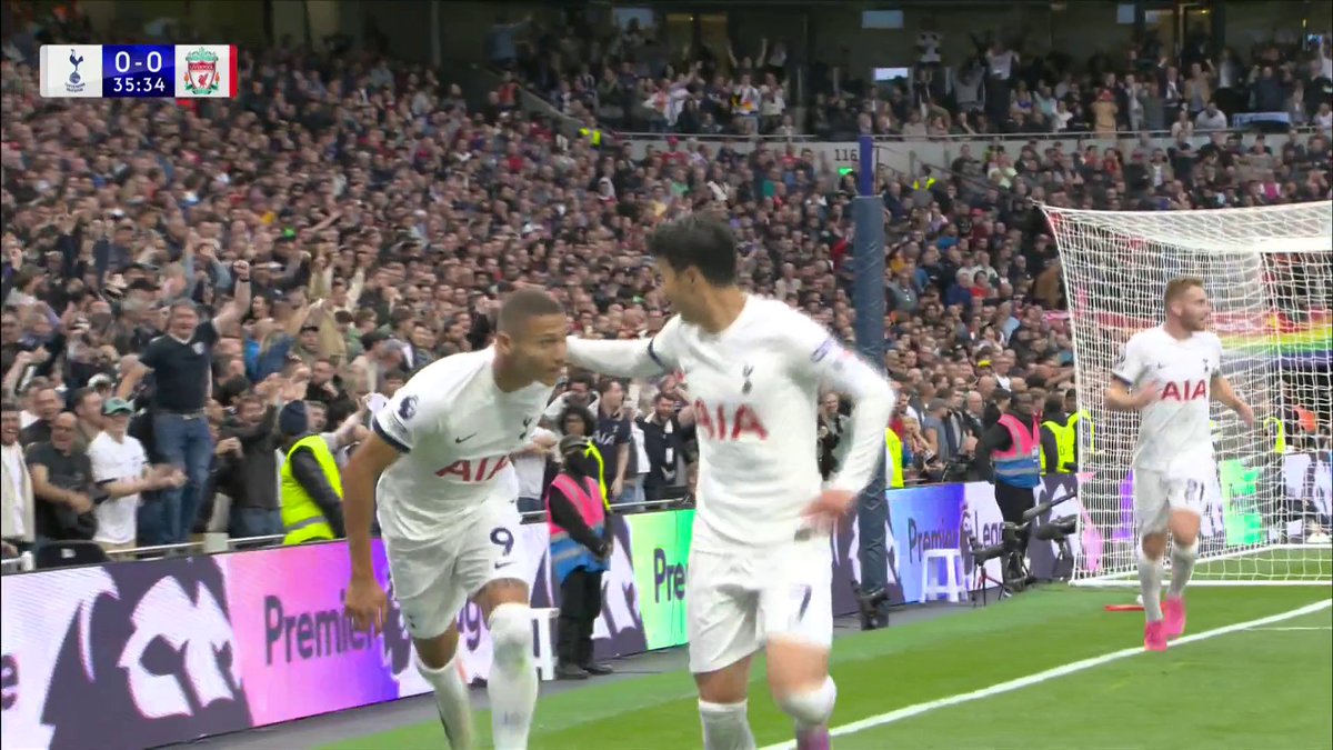 "WONDERFUL Spurs move to carve Liverpool apart!" 😍 Son gives Tottenham the lead! ⚪