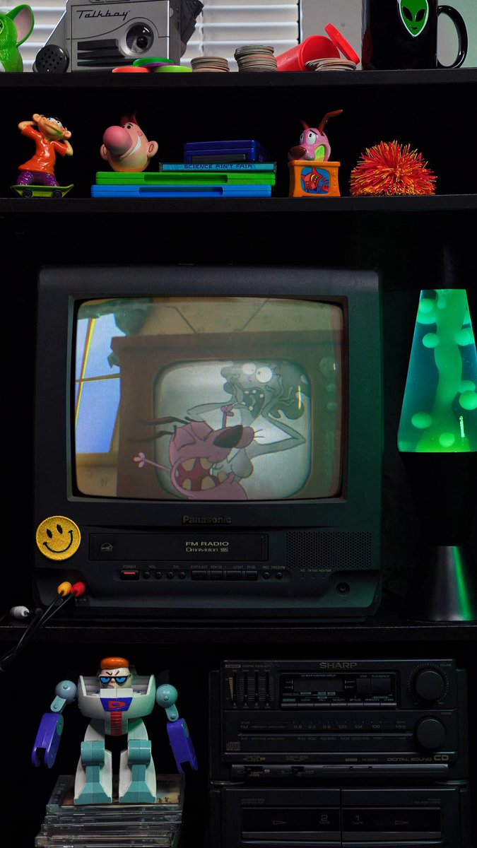 POV: It's the weekend and you live in CN City ⬛⬜🏙️ #CartoonNetwork #CheckeredPast #CNCity #adultswim #nostalgia #nostalgic #childhood #90s