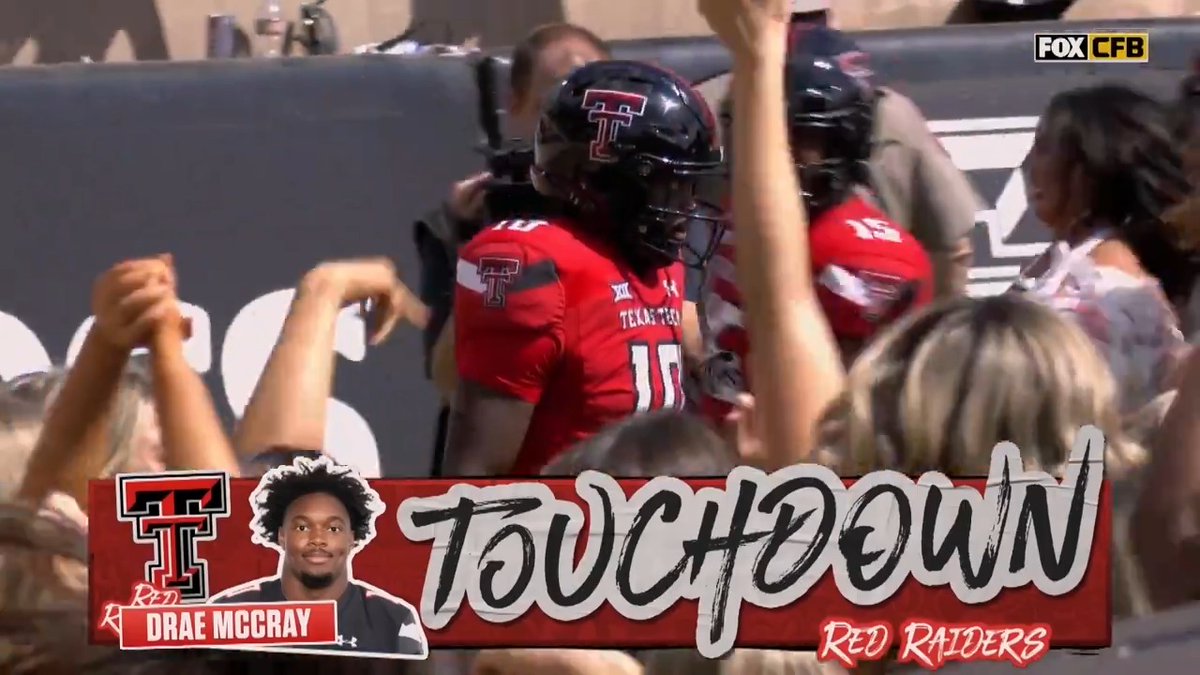 Six straight against the Coogs and 11 of the last 12. ✔️ 🎥 Highlights | Gatorade
