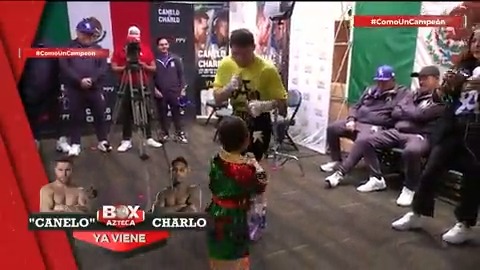 🔴EN VIVO: Momento único: ‘Canelo’ Álvarez afina los últimos detalles con su hijo para la pelea contra Jermell Charlo #BoxAzteca 🥊 #ComoUnCampeón 🥊