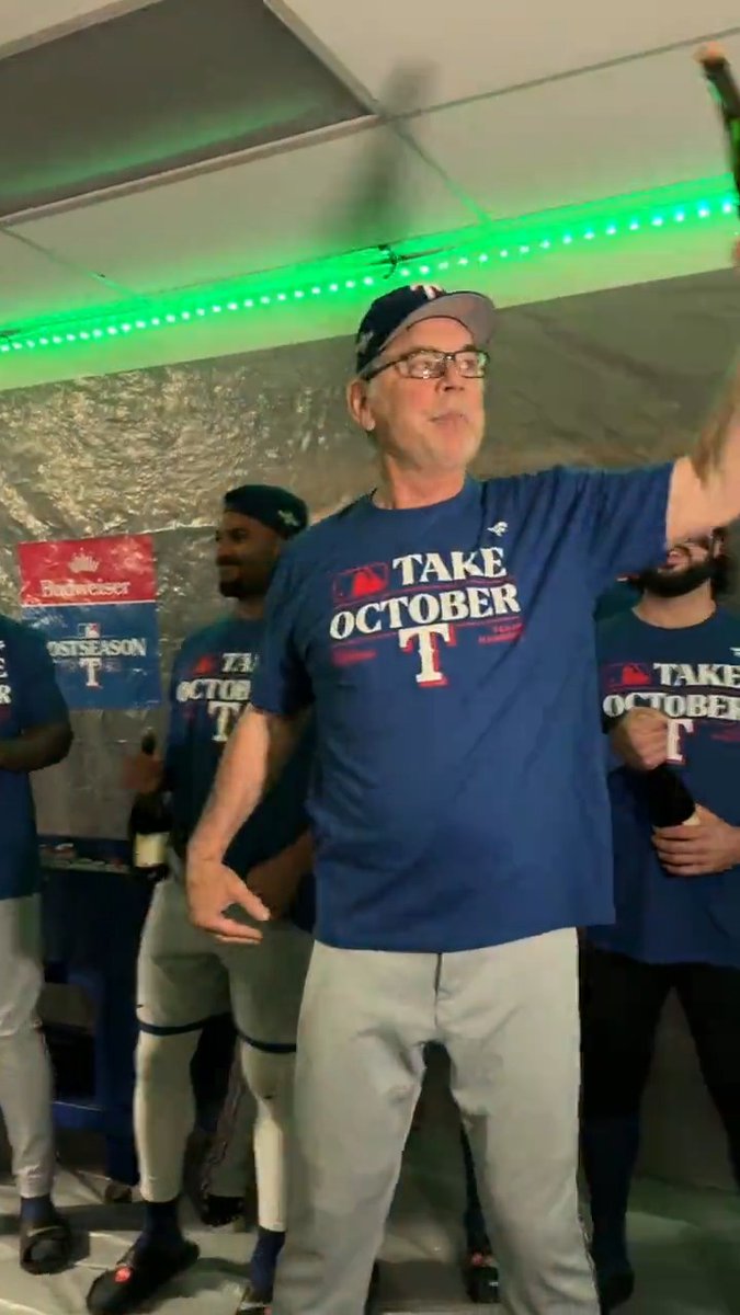Kick us off, Boch! #StraightUpTX