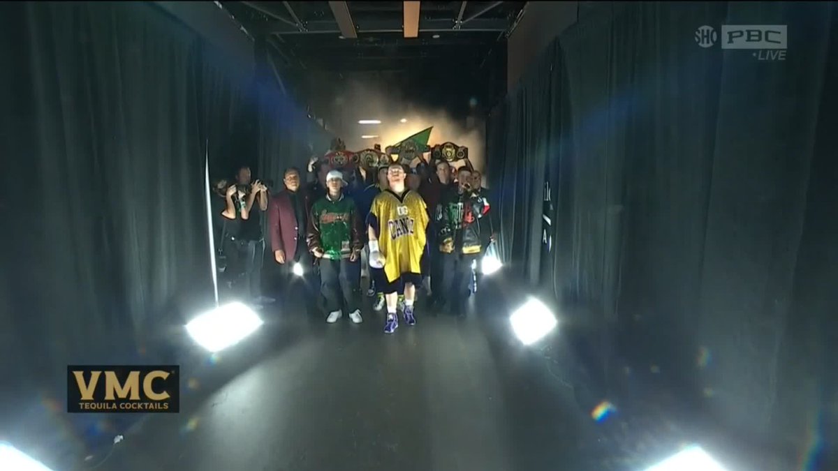 The 👑 enters his kingdom 🇲🇽 Canelo Alvarez makes his walk to the ring with Santa Fe Klan. #CaneloCharlo starts NOW! Order: